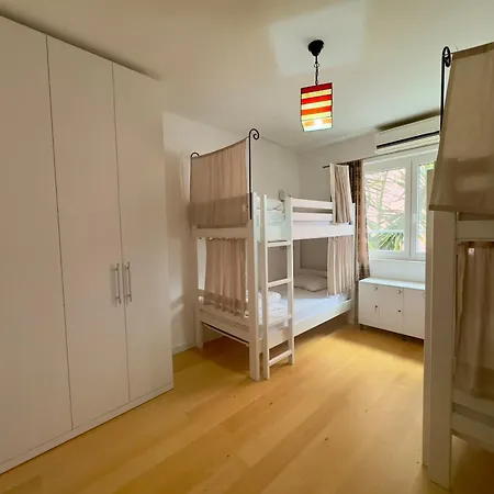 Trip'n'hostel Chill Zone * Tirana