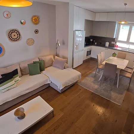 Trip'n'hostel Chill Zone * 地拉那