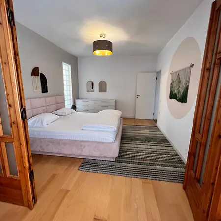 Trip'n'hostel Chill Zone Хостел
