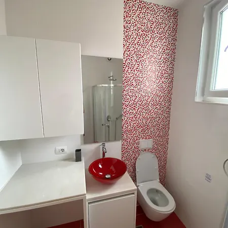 Trip'n'hostel Chill Zone * Тирана