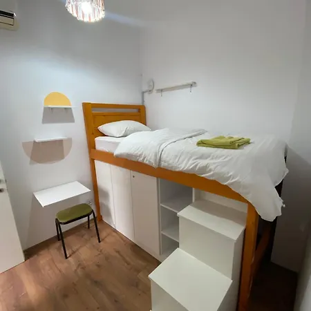 Хостел Trip'n'hostel Chill Zone *