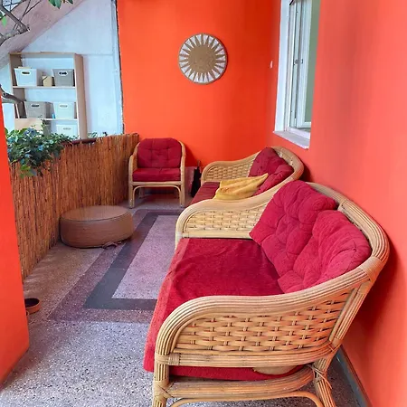 Trip'n'hostel Chill Zone * Тирана