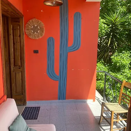 ホステル Trip'n'hostel Chill Zone *