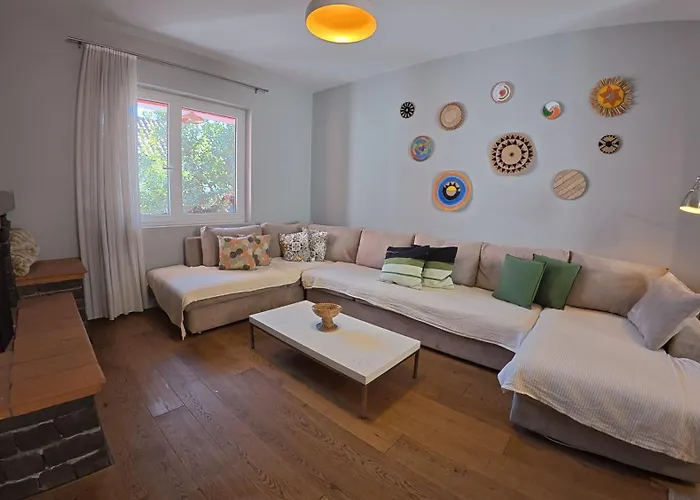 بيت شباب Trip'n'hostel Chill Zone تيرانا