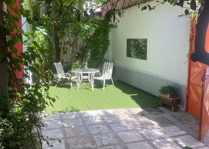 Trip'n'hostel Chill Zone بيت شباب *